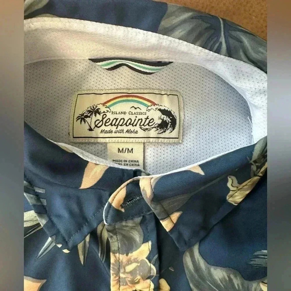 Island Classics Seapointe Collared Button Up Hawaiian Shirt Medium - Picture 5 of 9